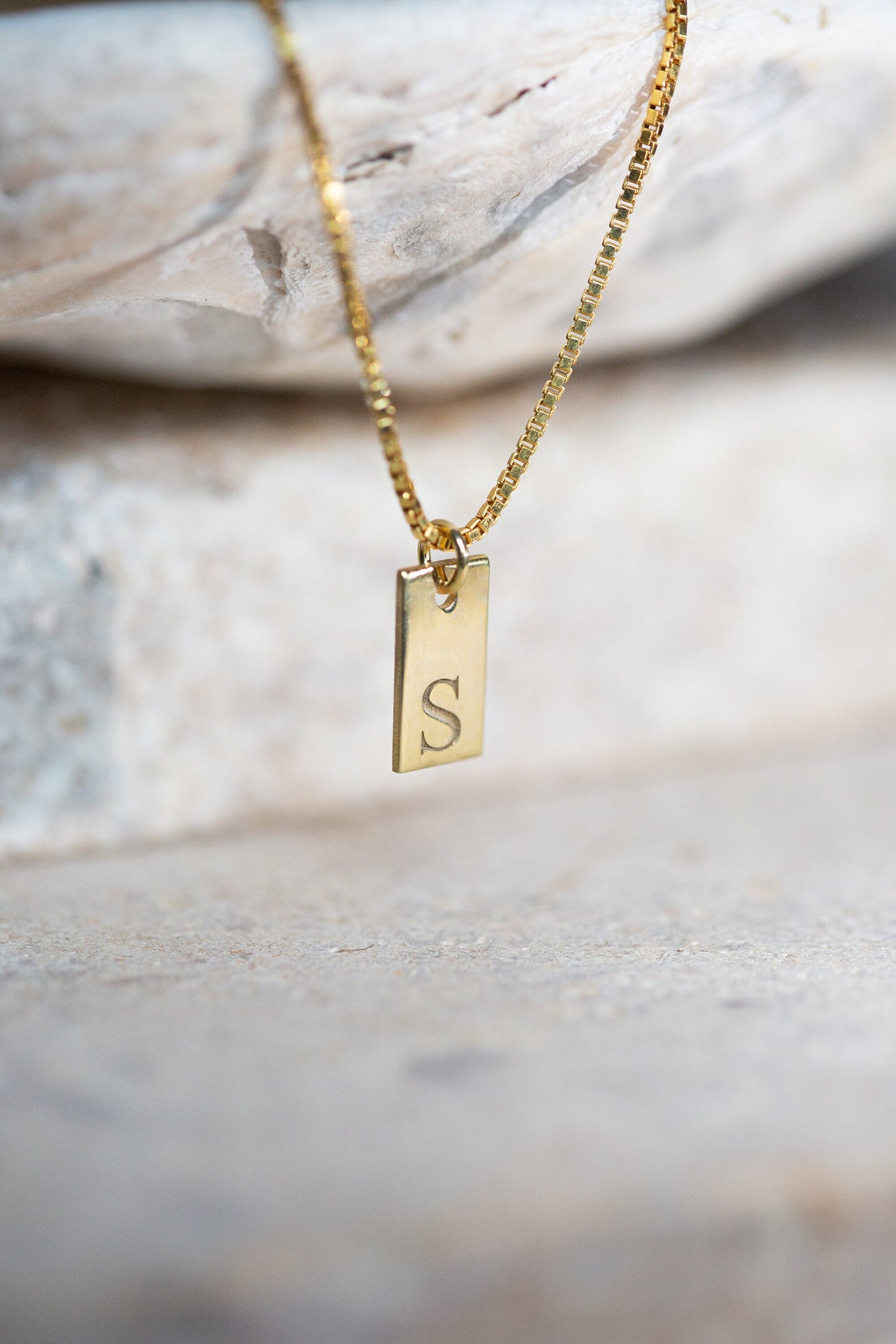 Personalized Initial Pendant | Elegant Engraved Initial Necklace | Customized Gift for Her | Minimalist Jewelry in Silver, Gold, Rose Gold